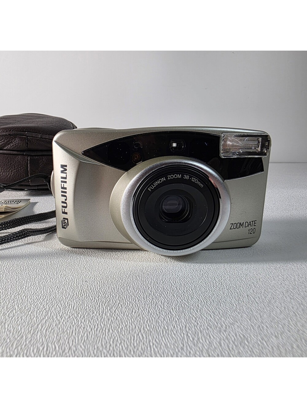 Fujifilm Zoom Date 120 35mm Film Point & Shoot Camera W/Case Manual Tested